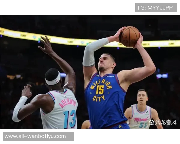 约基奇轻松出战21分钟高效得分17分并贡献6篮板5助攻但失误次数达6次 约基奇轻松出战21分钟高效得分17分并贡献6篮板5助攻但失误次数达6次