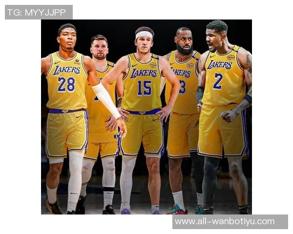 湖人发布全新海报三巨头同框老詹小里击掌瞬间引发球迷热议 湖人发布全新海报三巨头同框老詹小里击掌瞬间引发球迷热议