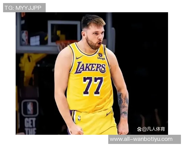 东契奇全明星出战仍待确认腿筋伤势复杂但伤情不重 东契奇全明星出战仍待确认腿筋伤势复杂但伤情不重